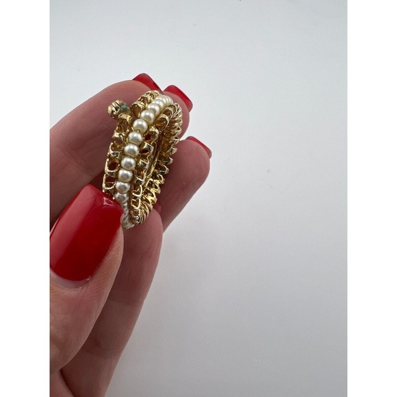Vintage Women's Jewelry‎ Gold-Tone White Pearl Round Ring Scarf Brooch Pin - Picture 5 of 12